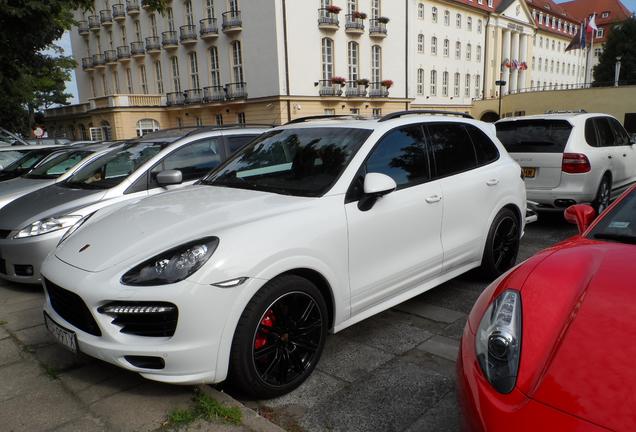 Porsche 958 Cayenne GTS