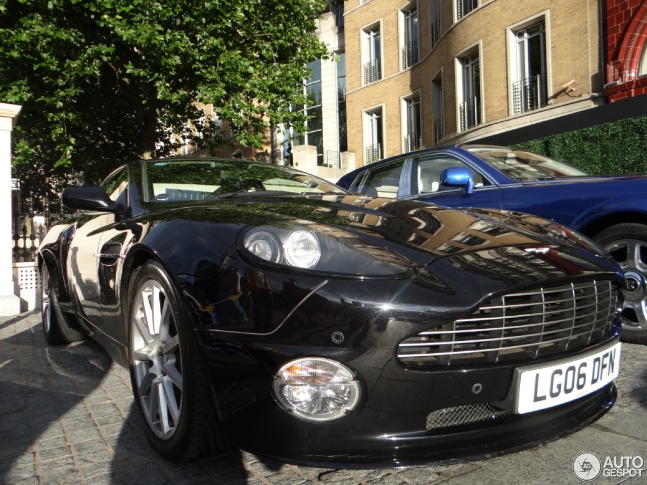 Aston Martin Vanquish S