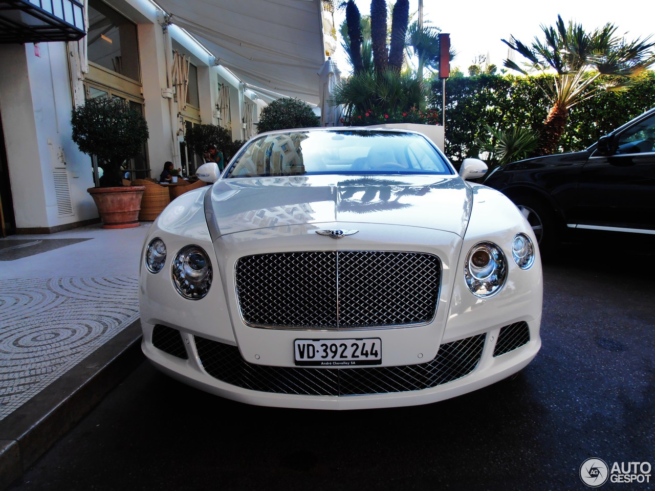 Bentley Continental GTC 2012