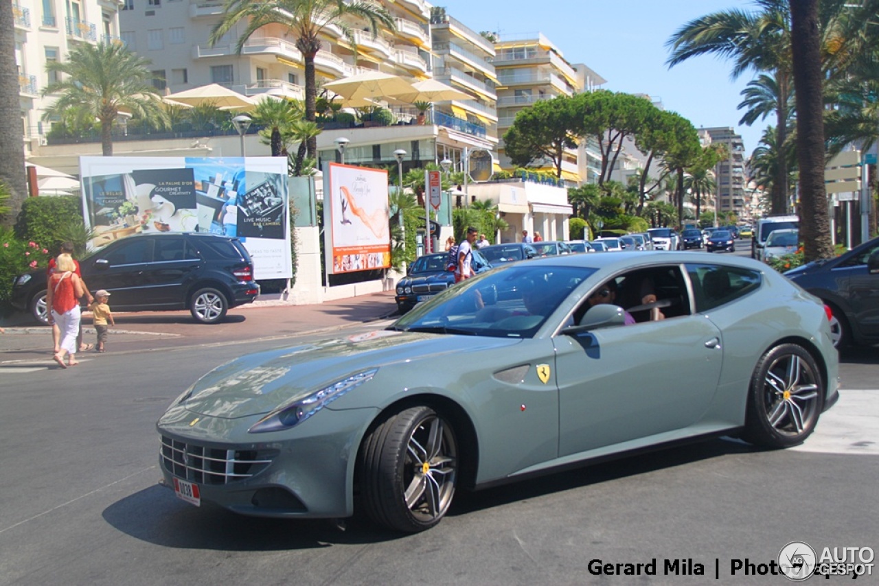 Ferrari FF