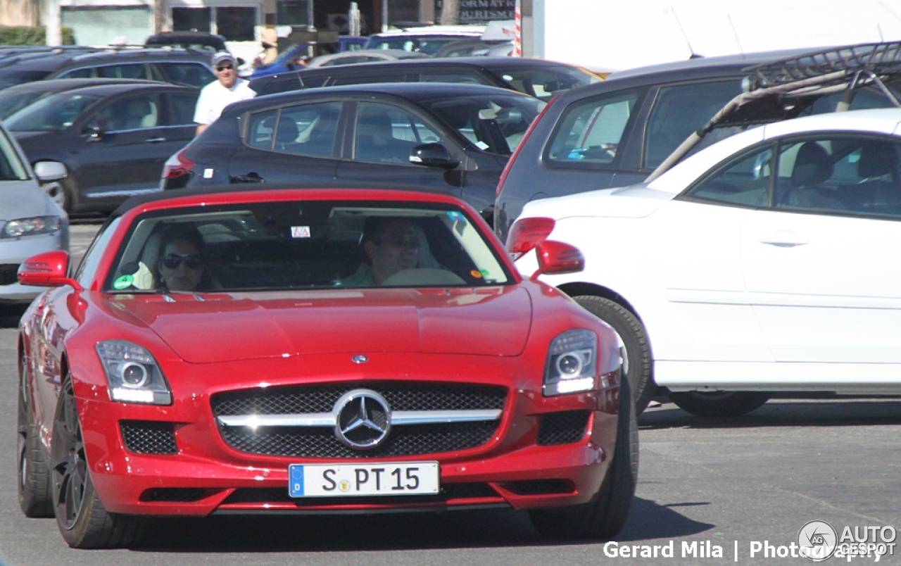 Mercedes-Benz SLS AMG Roadster