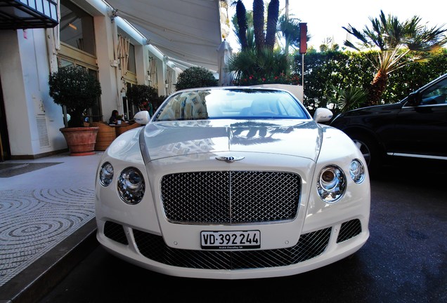 Bentley Continental GTC 2012