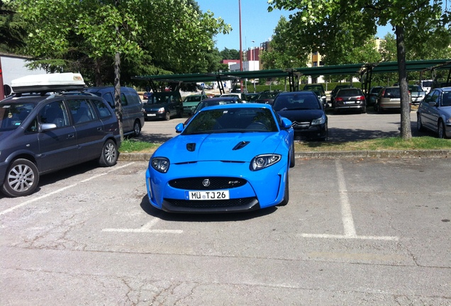 Jaguar XKR-S 2012