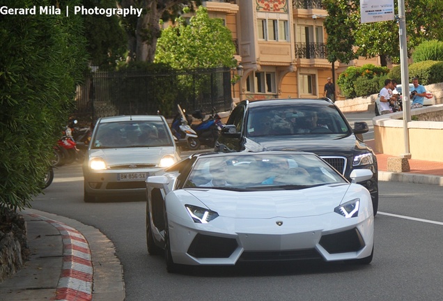 Lamborghini Aventador LP700-4 Roadster