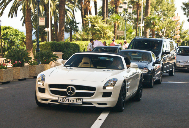 Mercedes-Benz SLS AMG Roadster