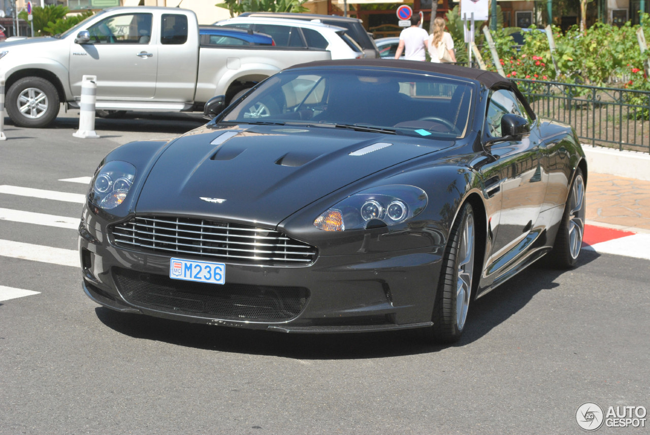 Aston Martin DBS Volante