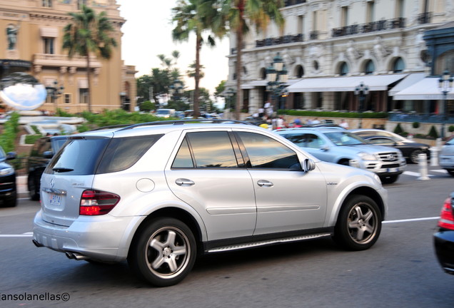 Mercedes-Benz ML 63 AMG W164