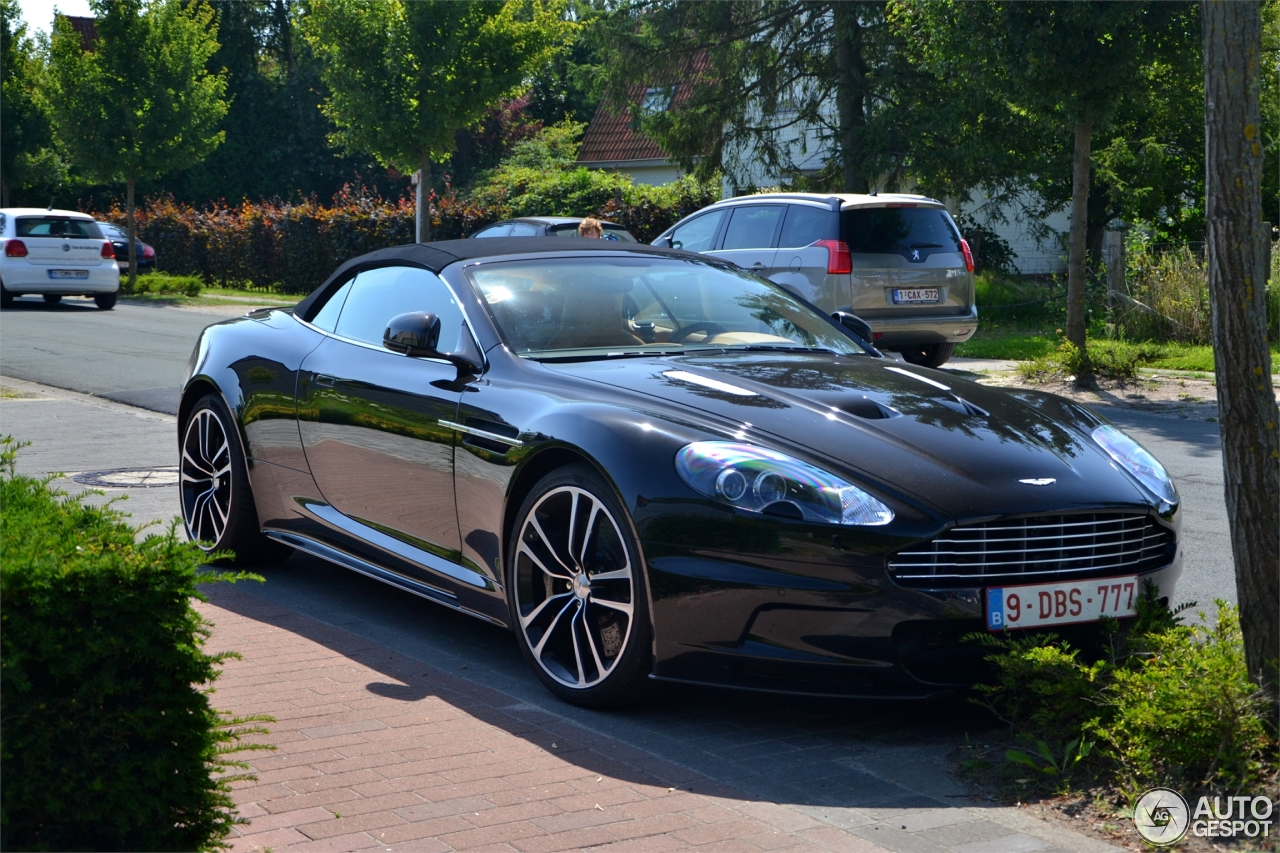 Aston Martin DBS Volante Carbon Black Edition