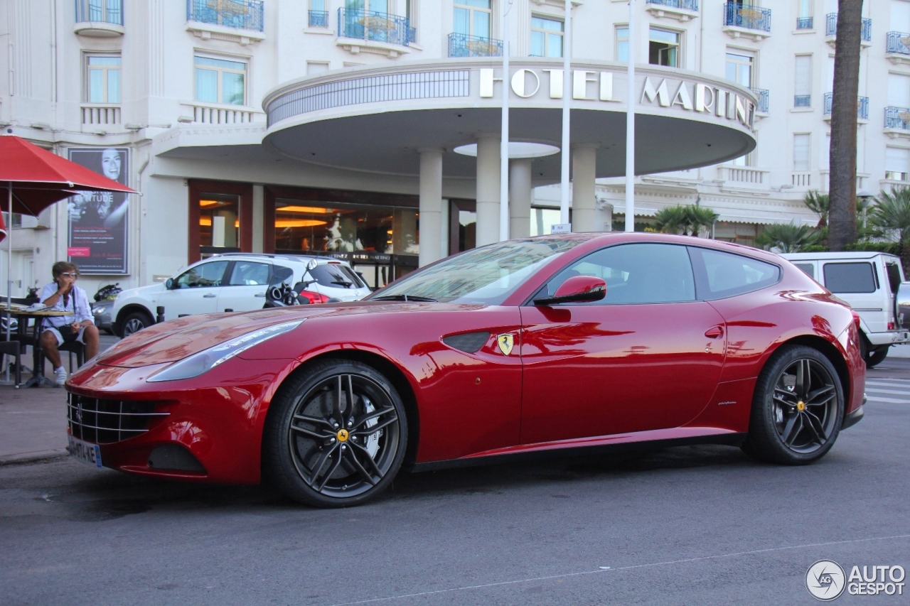 Ferrari FF