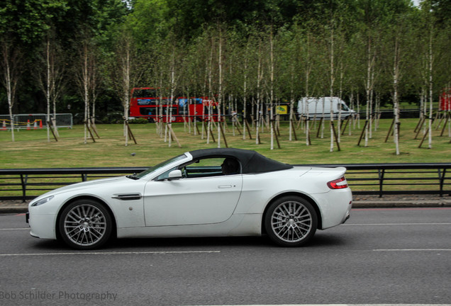 Aston Martin V8 Vantage Roadster