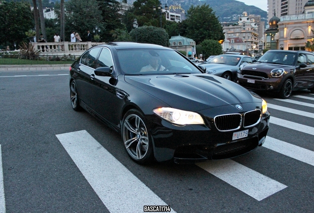 BMW M5 F10 2011