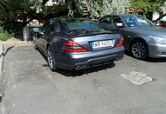 Mercedes-Benz SL 63 AMG