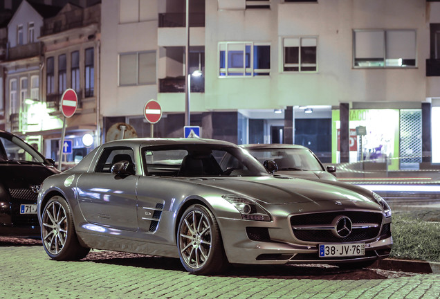 Mercedes-Benz SLS AMG