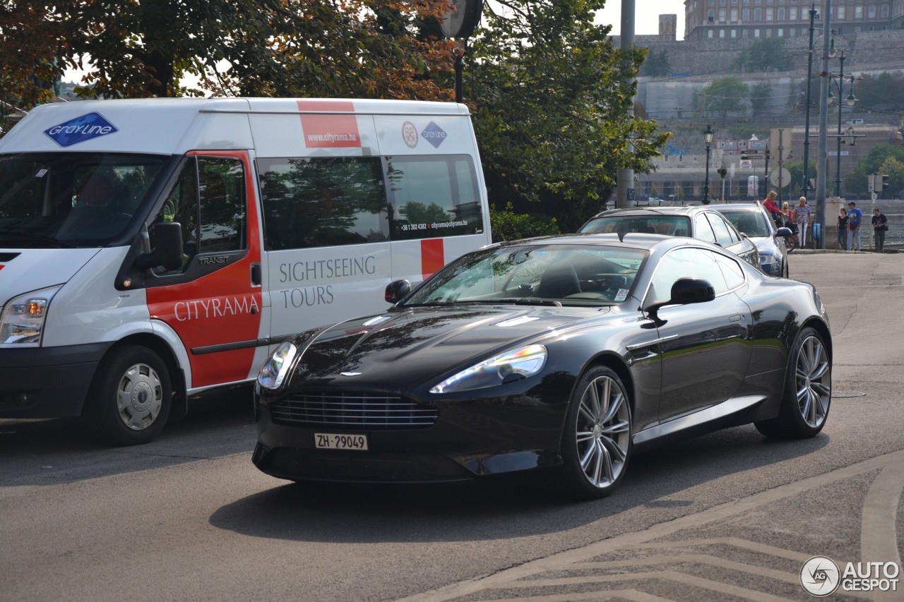 Aston Martin Virage 2011