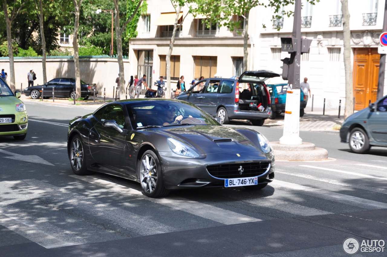 Ferrari California