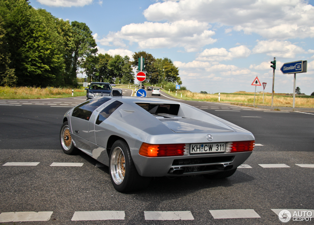 Isdera Imperator 108i - 22 August 2013 - Autogespot