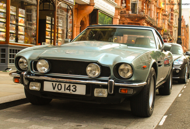 Aston Martin V8 Volante 1978-1990