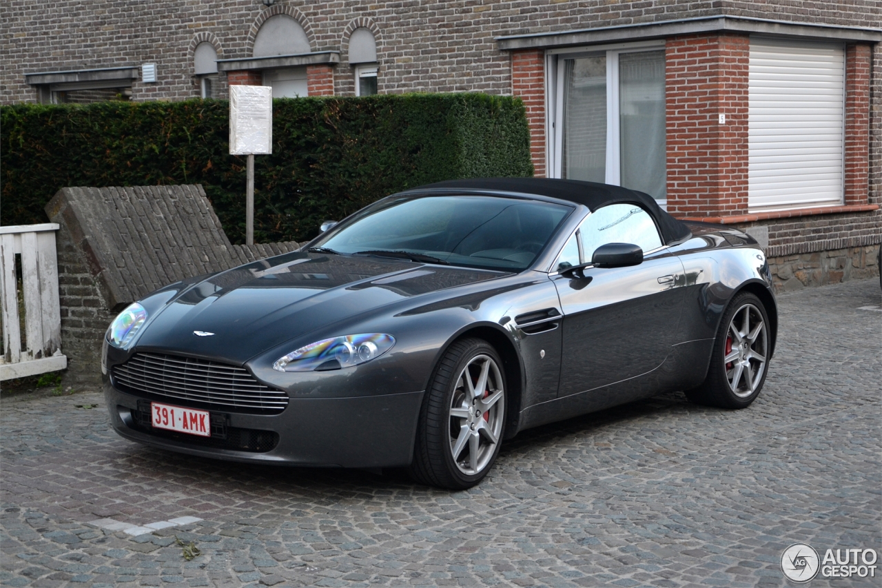 Aston Martin V8 Vantage Roadster