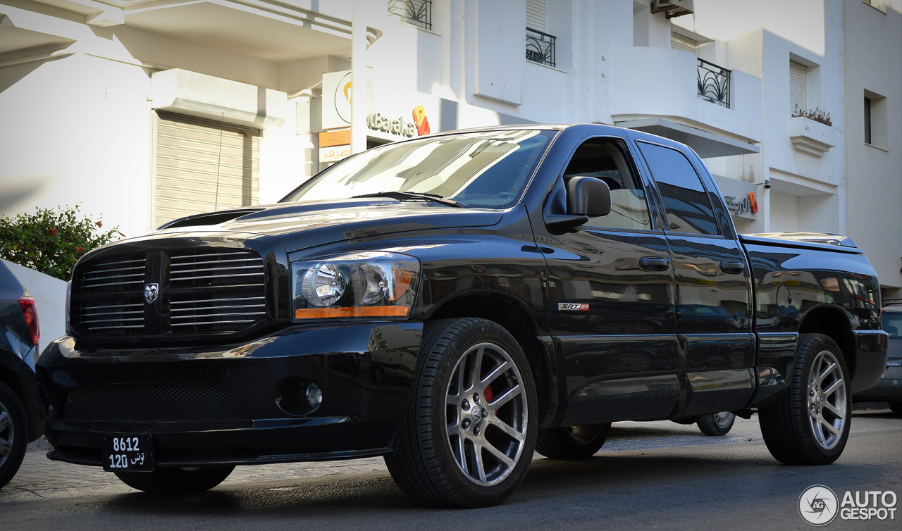 Dodge RAM SRT-10 Quad-Cab