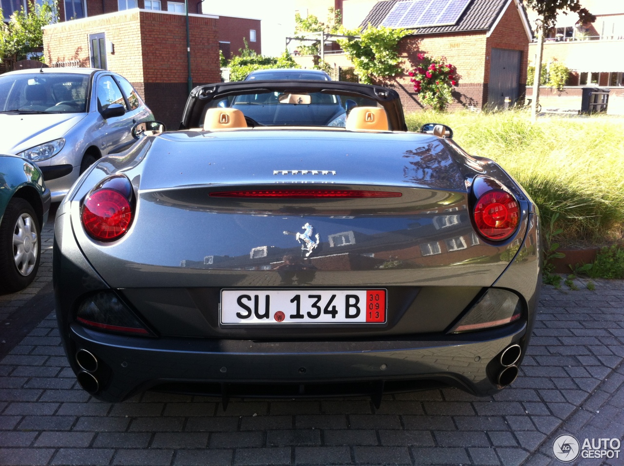 Ferrari California