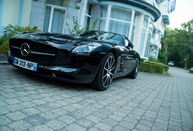 Mercedes-Benz SLS AMG GT Roadster