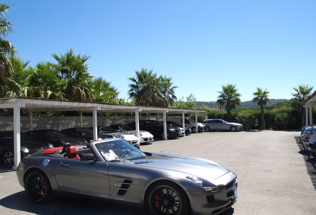 Mercedes-Benz SLS AMG Roadster