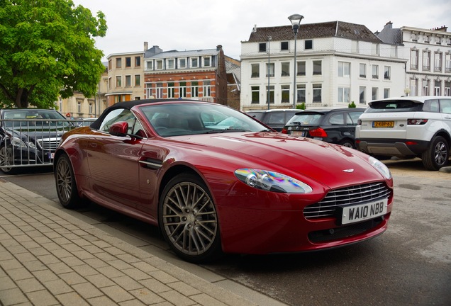 Aston Martin V8 Vantage Roadster