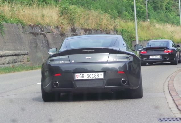 Aston Martin V8 Vantage S