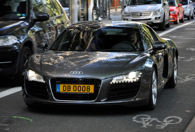 Audi R8