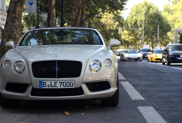 Bentley Continental GTC V8