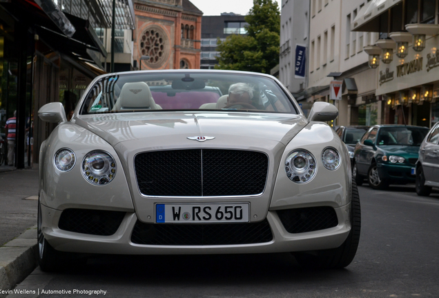 Bentley Continental GTC V8