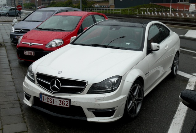 Mercedes-Benz C 63 AMG Coupé