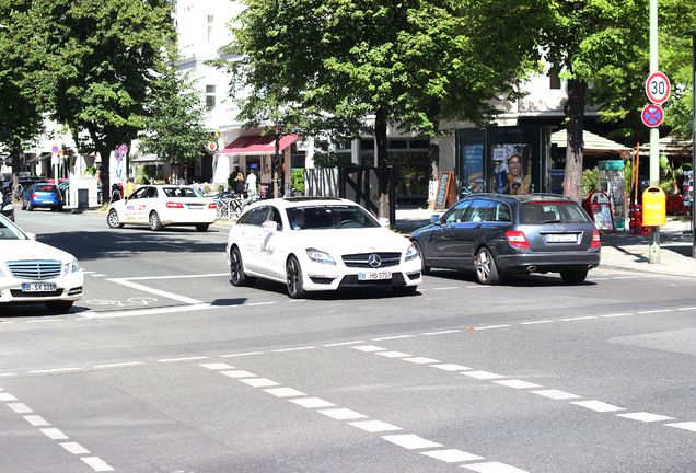 Mercedes-Benz CLS 63 AMG X218 Shooting Brake