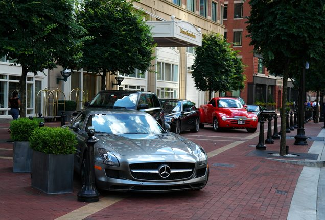 Mercedes-Benz SLS AMG