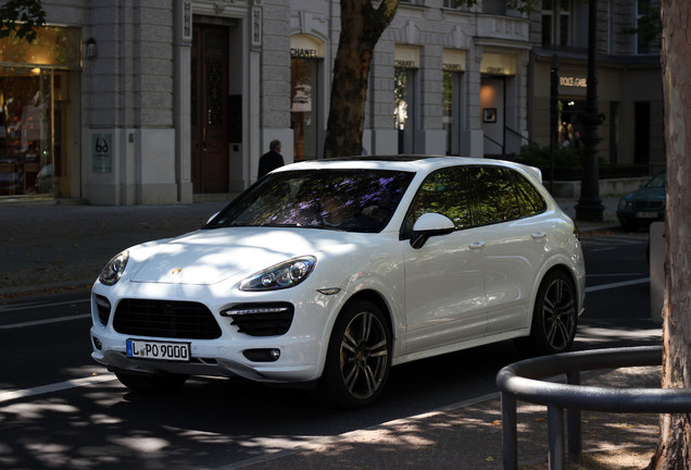 Porsche 958 Cayenne GTS