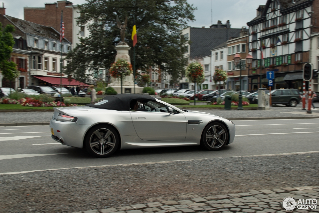 Aston Martin V8 Vantage N400 Roadster