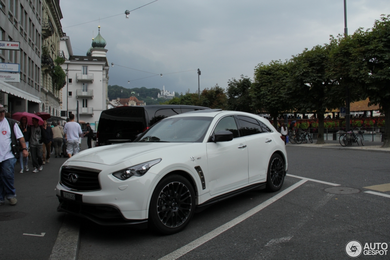 Infiniti FX Sebastian Vettel Version