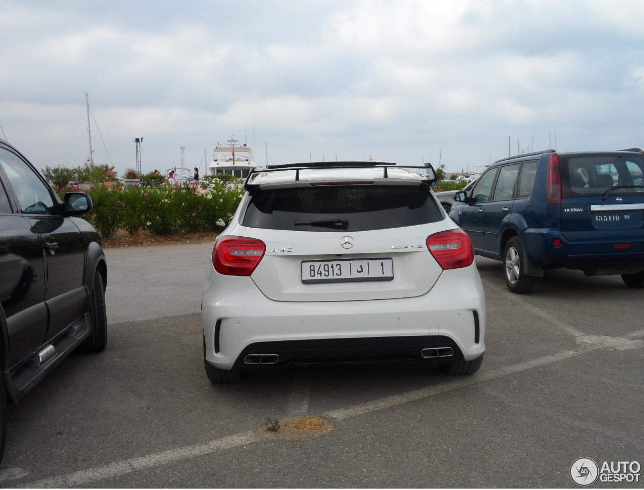 Mercedes-Benz A 45 AMG