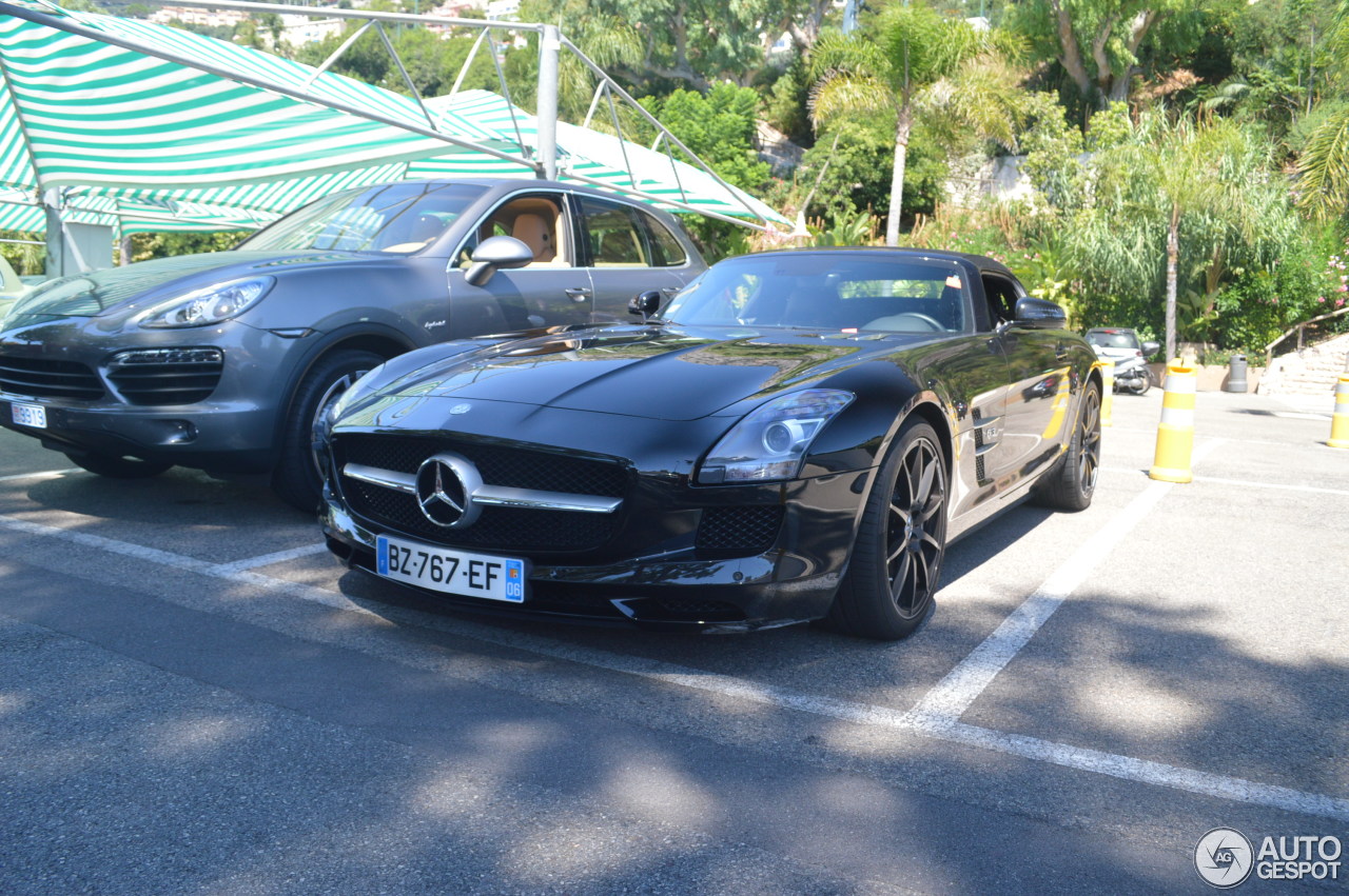 Mercedes-Benz SLS AMG Roadster