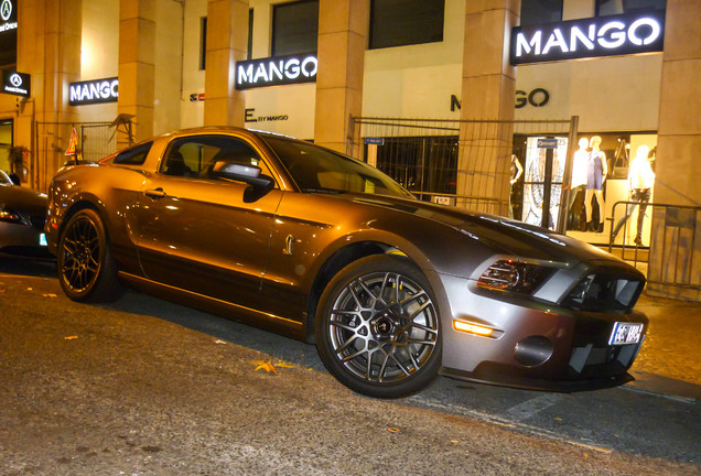 Ford Mustang Shelby GT500 2013