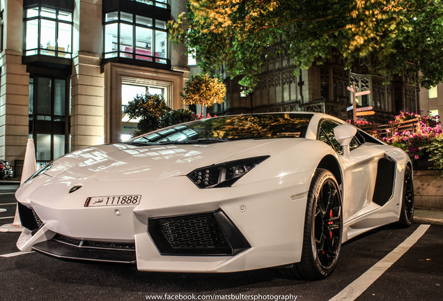 Lamborghini Aventador LP700-4