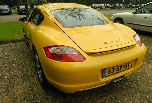 Porsche 987 Cayman S