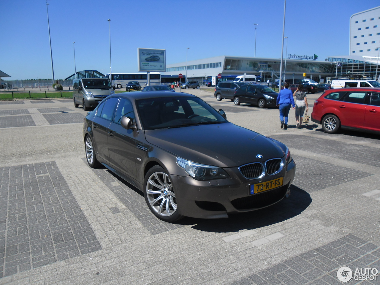 BMW M5 E60 2005