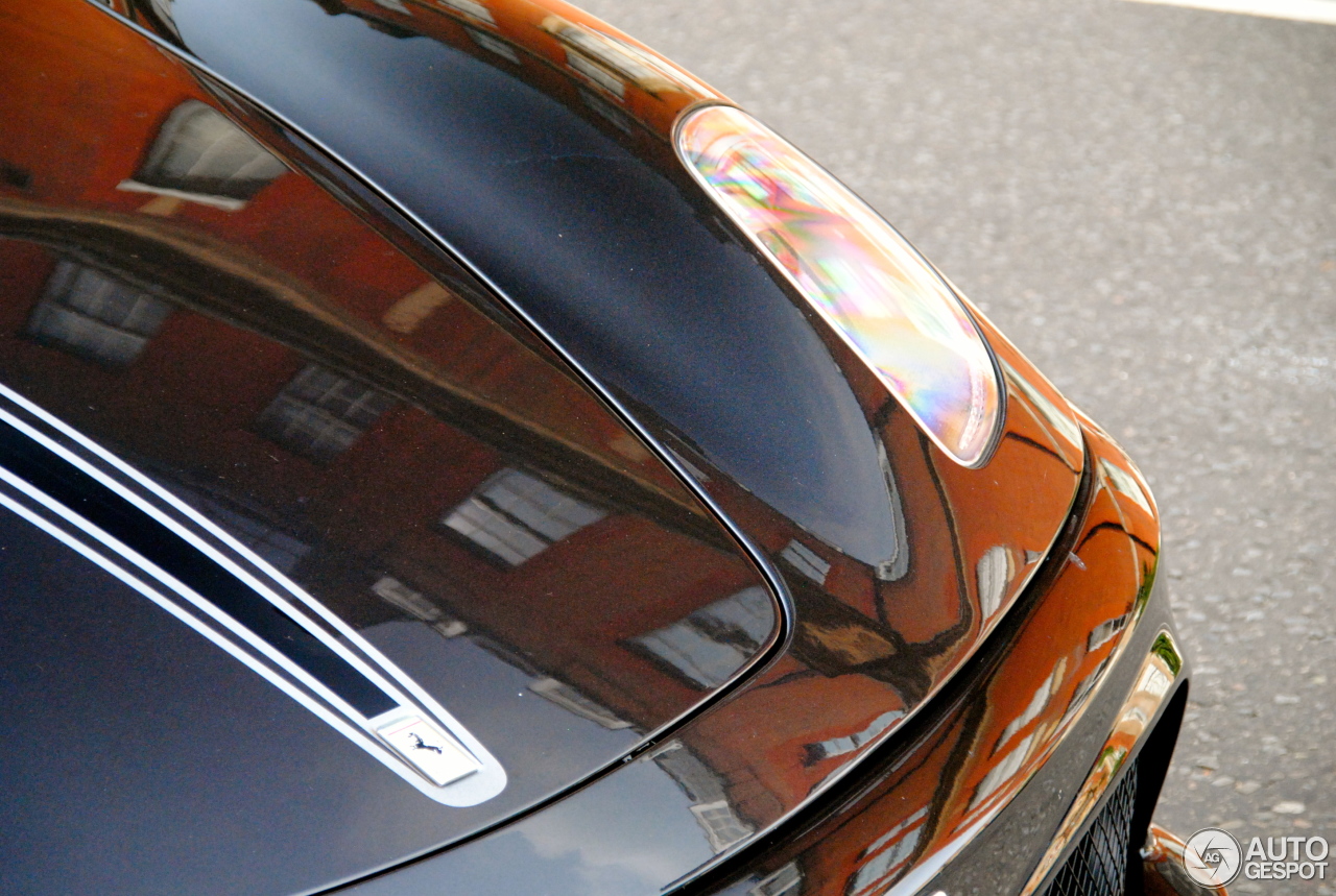 Ferrari Scuderia Spider 16M