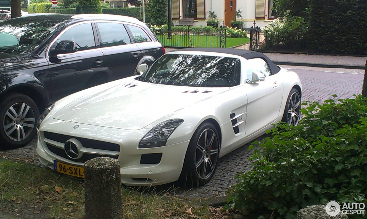 Mercedes-Benz SLS AMG Roadster