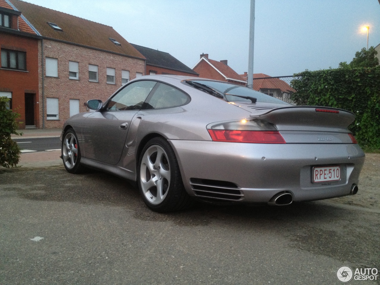 Porsche 996 Turbo