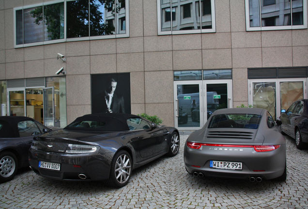 Aston Martin V8 Vantage Roadster 2012