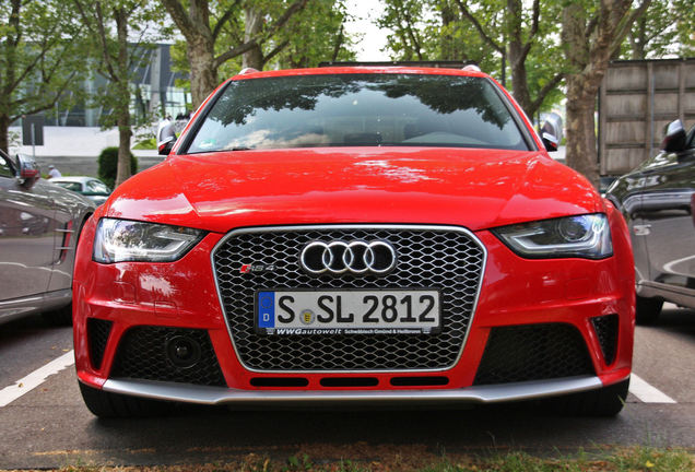 Audi RS4 Avant B8