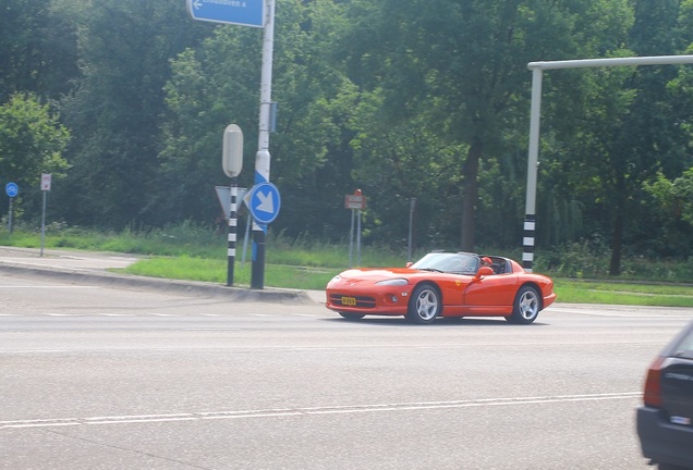 Dodge Viper RT/10 1996