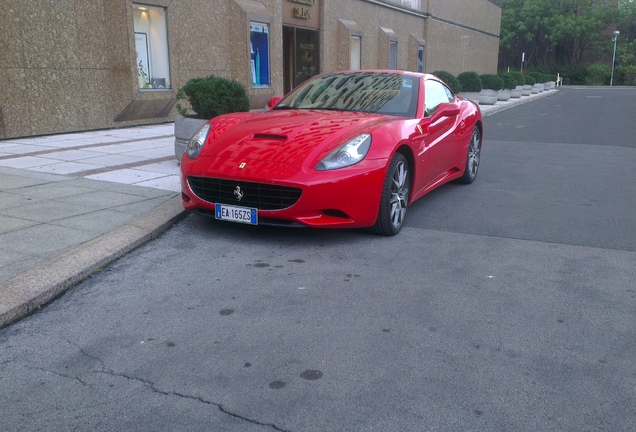 Ferrari California